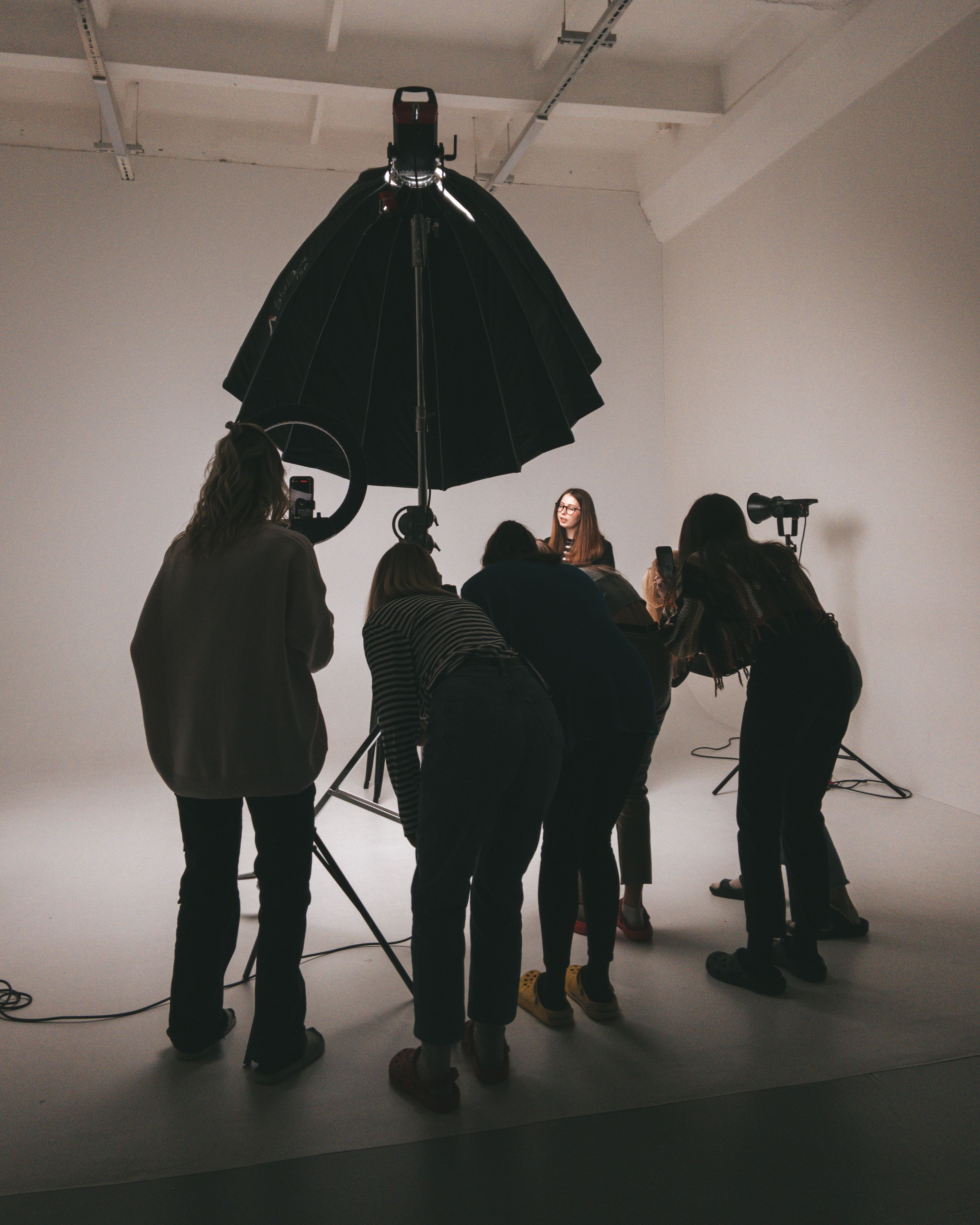 Avenoir Behind The Lens Photography