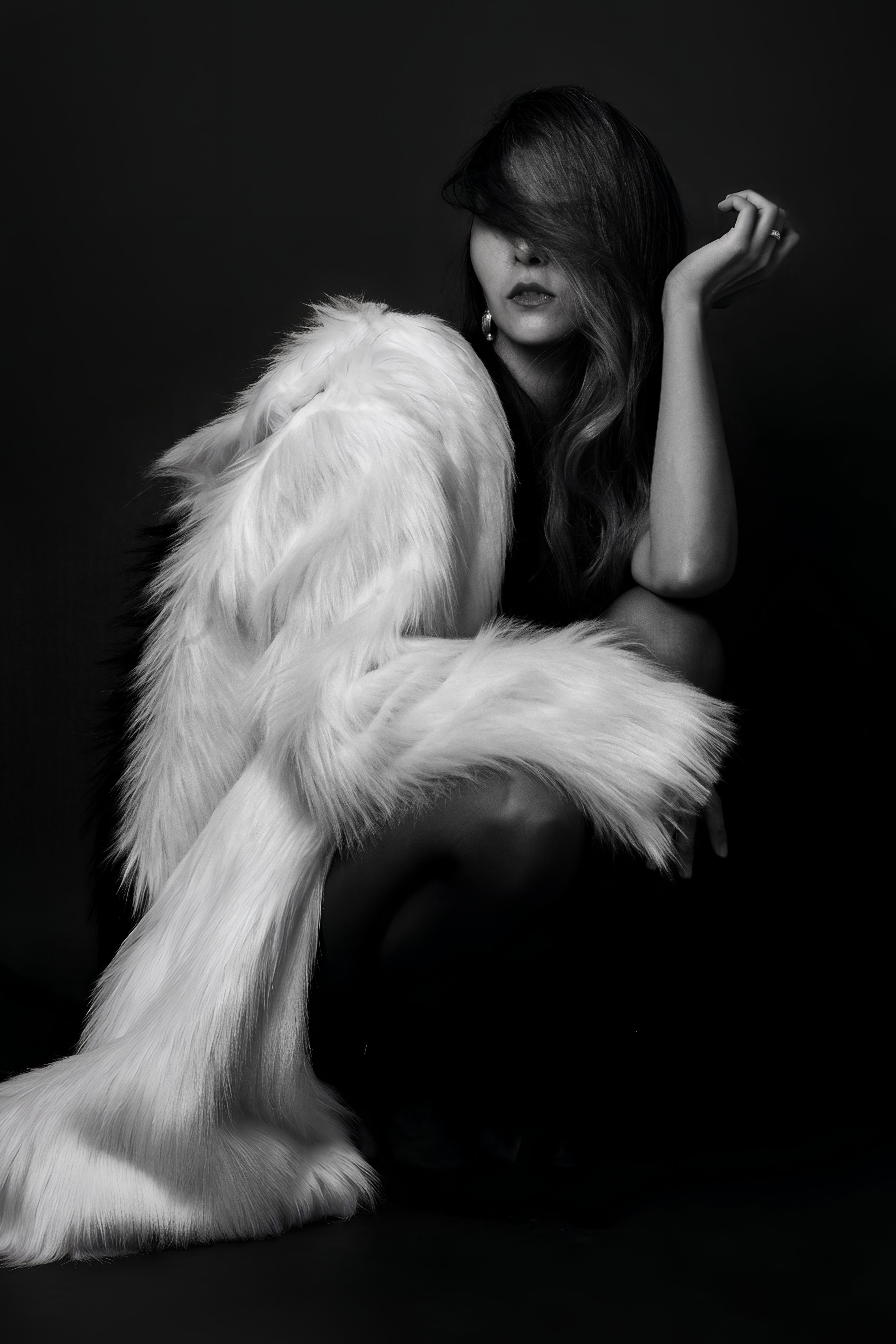 Editorial Fashion Portrait - woman in white fur shrug
